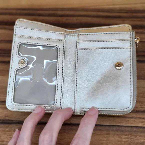 Guess Tan Wallet, Like New - Picture 3 of 4